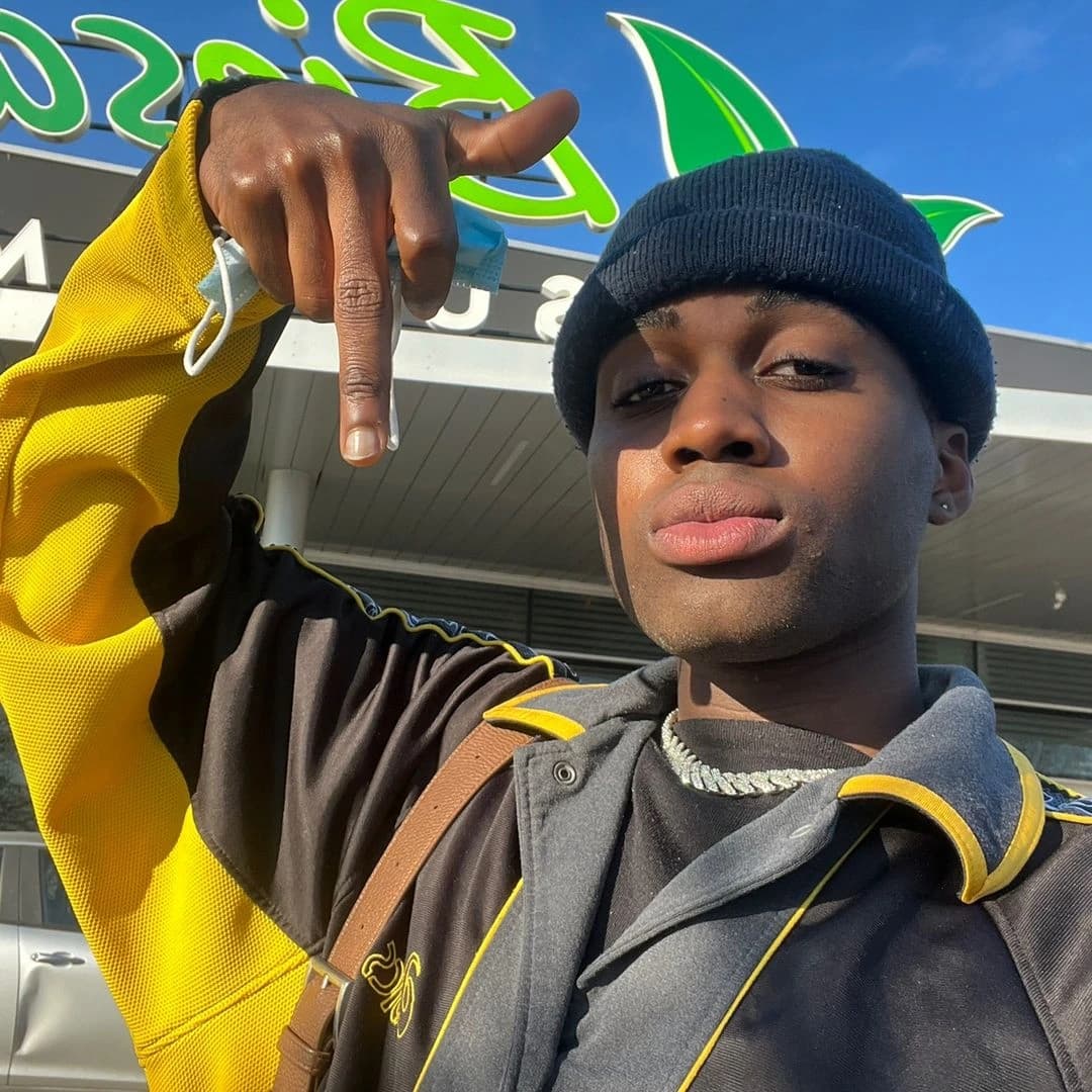 Robert D. review avatar